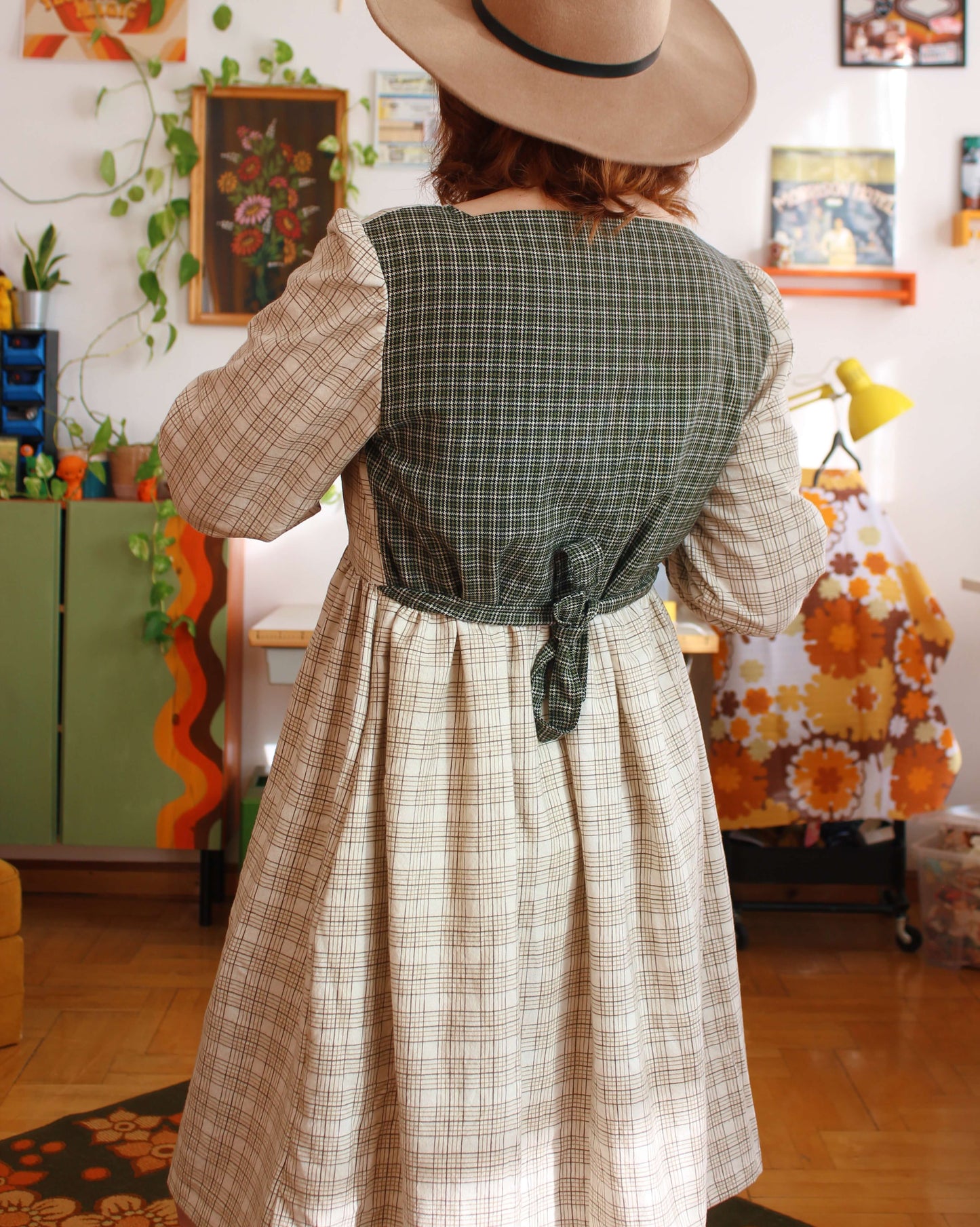 Healing flower dress - Flannel and wool with pockets